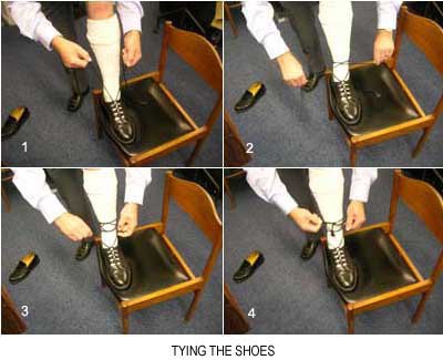 how to tie shoes correctly when wearing a kilt